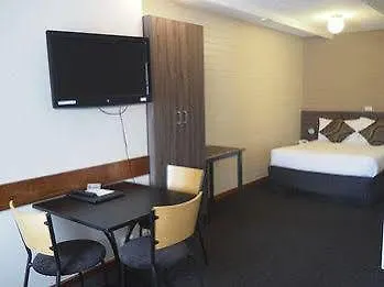 Bay Hotel Apartments Hobart 3*,  Australia
