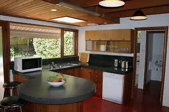Bay Hotel Apartments Hobart