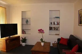 Bay Hotel Apartments Hobart