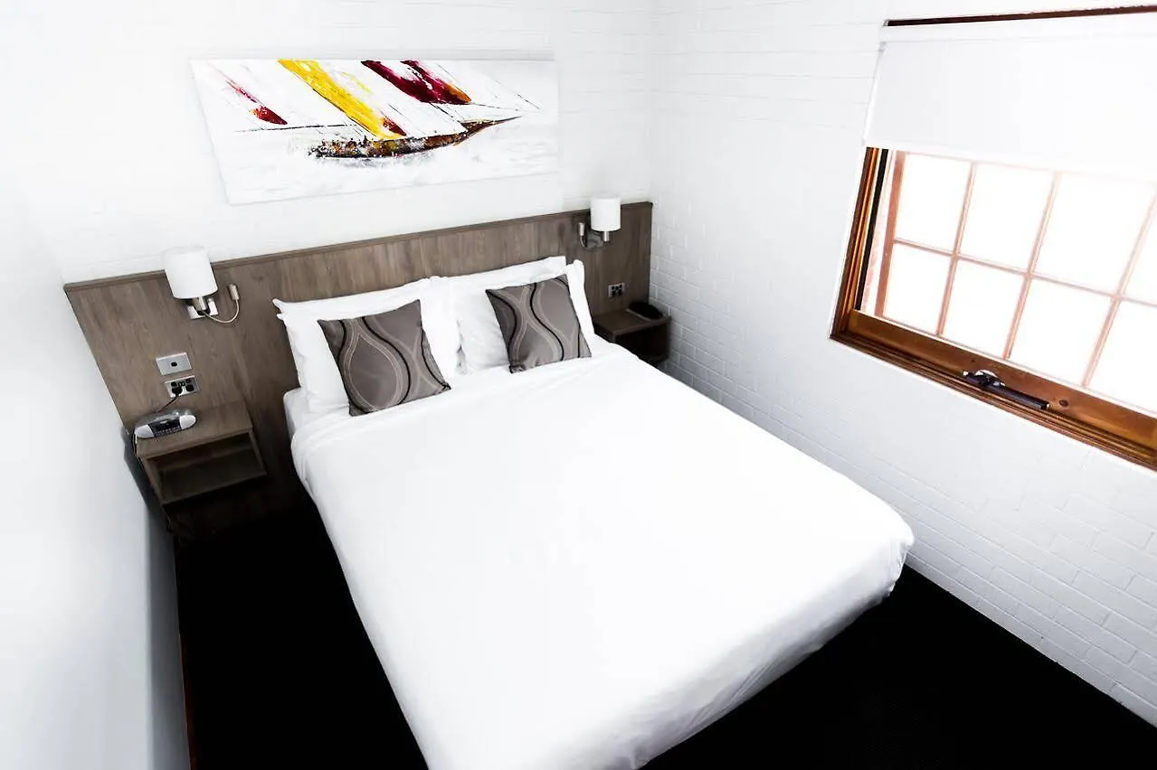 Bay Hotel Apartments Hobart