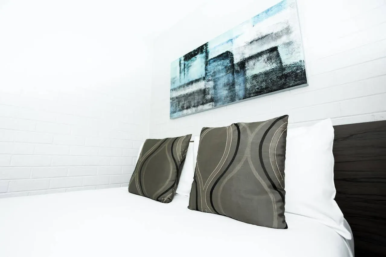 Bay Hotel Apartments Hobart